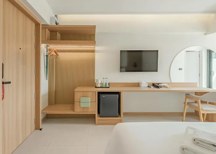 Jace Ratchada Hotel